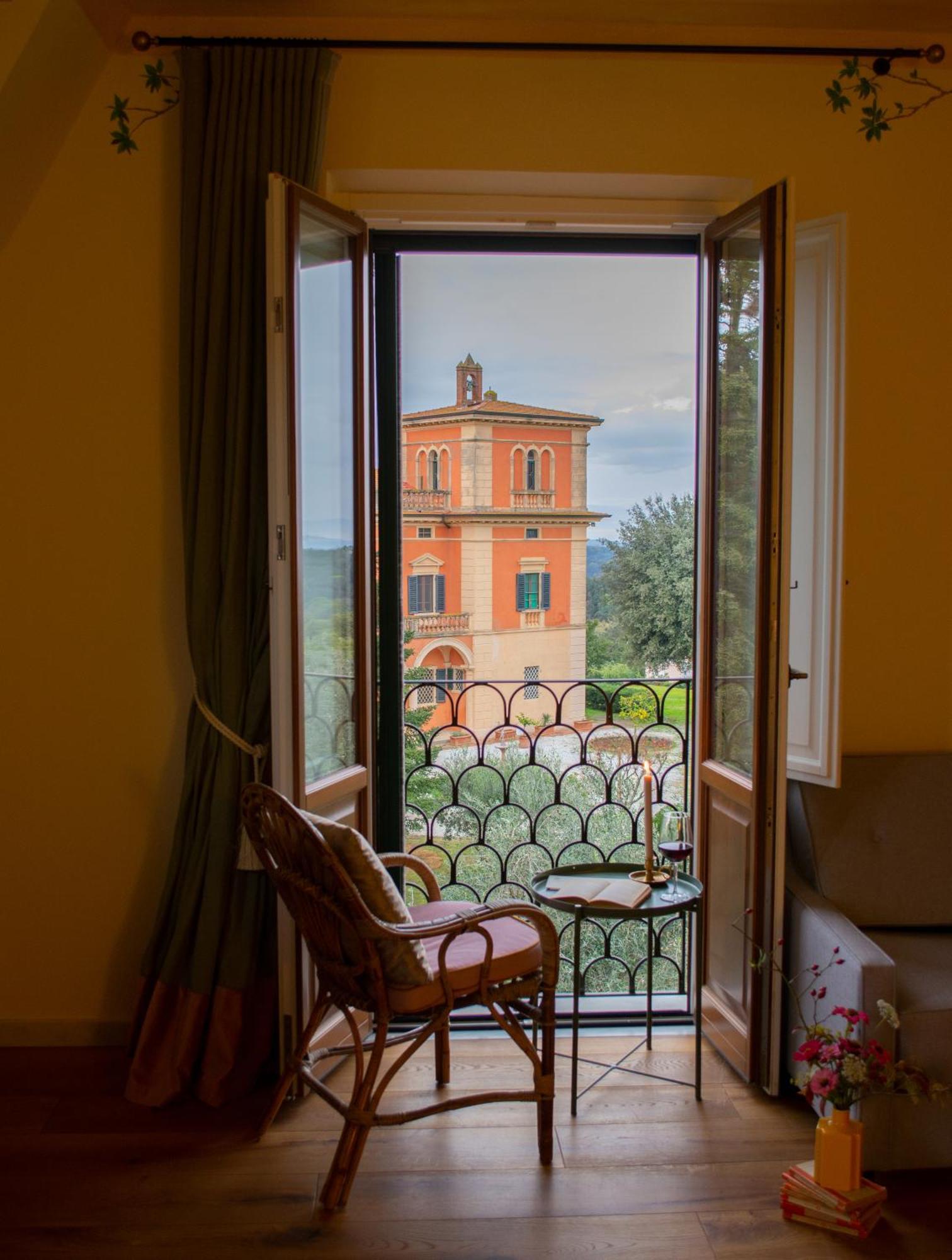 Villa Lena Palaia Eksteriør billede